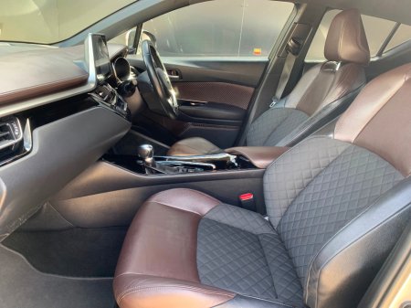 2018 Toyota C-HR - thumbnail 14