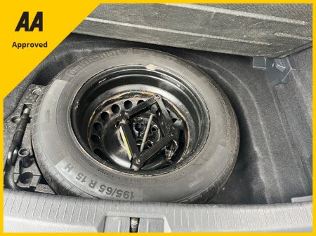 2016 Volkswagen Golf - thumbnail 11