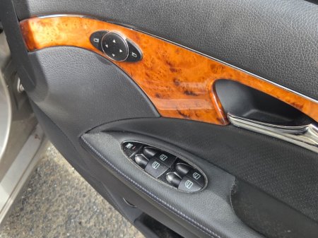 2006 Mercedes-Benz E Class - thumbnail 10