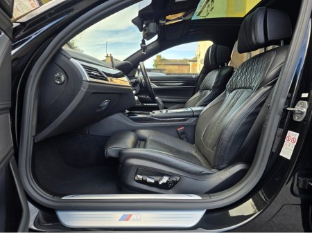 2018 BMW 7 Series - thumbnail 11