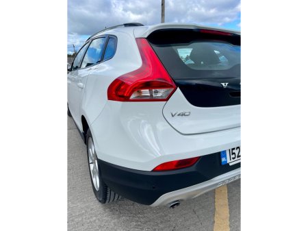 2015 Volvo V40 - thumbnail 12