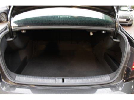 2018 Volkswagen Passat 2.0TDI 150BHP ELEGANCE EDITION 4DR SALOON // 1 OWNER IN IMMACULATE CONDITION // WELL WORTH VIEWING // BUY WITH CONFIDENCE AA AND SIMI APPROVED DEALER 2025 // FINANCE ARRANGED // TRADE INS WELCOME // €19,950 thumbnail