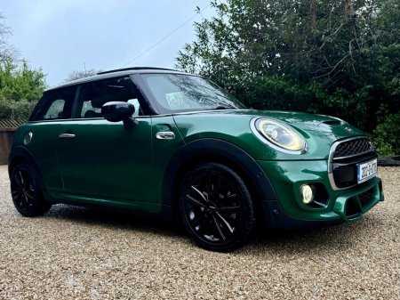 2020 MINI Hatch 2.0 COOPER S SPORT*John Cooper Works Styling Pack…Panoramic Sunroof * €24,950