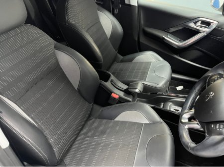 2017 Peugeot 2008 - thumbnail 9