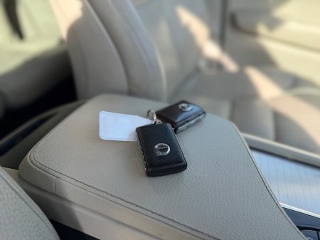 2017 Volvo XC90 - thumbnail 10