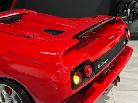 2000 Lamborghini Diablo - thumbnail 24