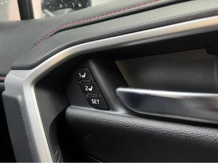 2024 Toyota Rav4 - thumbnail 12