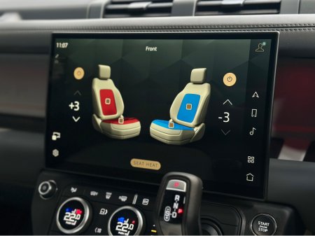 2026 Land Rover Defender - thumbnail 33