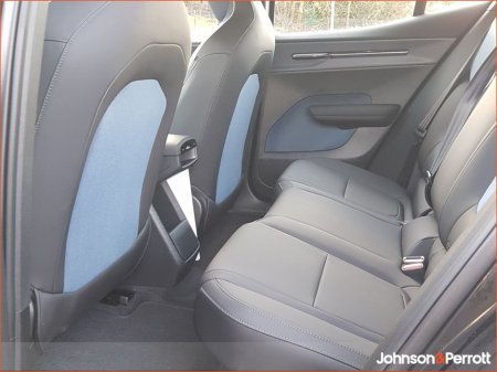 2025 Volvo EX30 69 kWh 272bhp Extended Range PLus €40,900 thumbnail