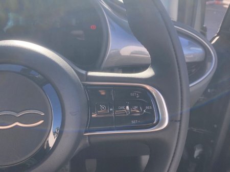 2025 Fiat 500e - thumbnail 19