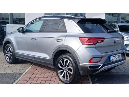 2023 Volkswagen T-Roc Style 1.0 TSI 110HP *REAR VIEW CAMERA, HEATED FRONT SEATS, BLUETOOTH* €30,995