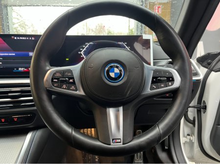 2022 BMW i4 ONLY 20K KMS 2022 BMW I4 40EDRIVE M SPORTS AUTOMATIC / CRUISE CONTROL / 360° PARKING CAMERA / ELECTRIC MEMORY & HEATED SEATS / PADDLE SHIFTERS / BMW APPS AND APPLE CARPLAY €36,950 thumbnail