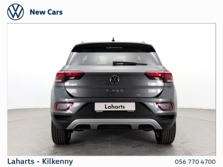 2025 Volkswagen T-Roc EDITION 75 2.0TDI 116HP €38,950 thumbnail