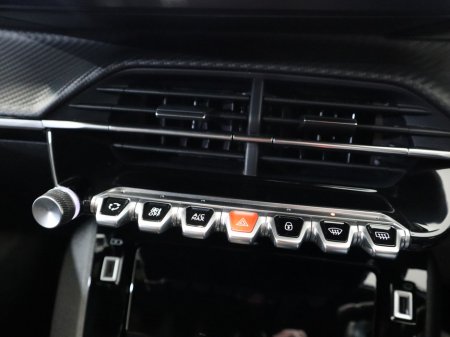 2023 Peugeot 2008 - thumbnail 26