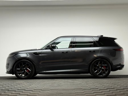 2026 Land Rover Range Rover Sport - view 4