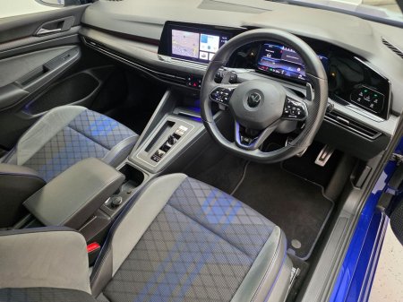 2022 Volkswagen Golf *R 2.0 TSI 320HP 4M*DSG* €49,950 thumbnail