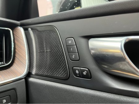 2023 Volvo XC60 €47950 2023 VOLVO XC46 RECHARGE PRECHARGE ULTIMATE T6 AWD PLUG 2.0 AUTOMATIC / CRUISE CONTROL / 360° CAMERA / ELECTRIC MEMORY & HEATED SEATS / PANORAMIC SUNROOF / APPLE CARPLAY / HEATED REAR SEATS €47,950 thumbnail