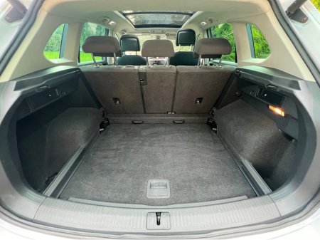 2018 Volkswagen Tiguan 2018 HIGHLINE 2.0 TDI 150HP  AUTOMATIC D7F 5DR €19,950 thumbnail