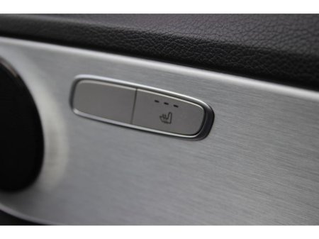 2018 Mercedes-Benz C Class - thumbnail 16