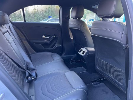 2020 Mercedes-Benz A Class A200d EXCLUSIVE AUTO // FULL SERVICE HISTORY // VIRTUAL COCKPIT // NEW 19" AMG ALLOYS // HEATED POWERED SEATS €26,900 thumbnail
