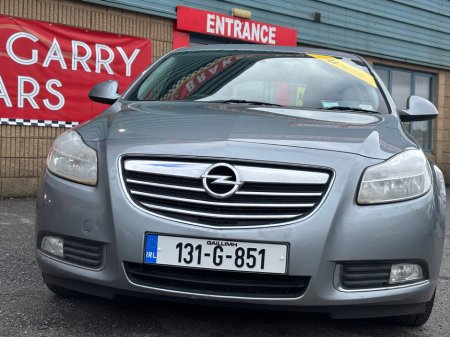 2013 Opel Insignia - view 2