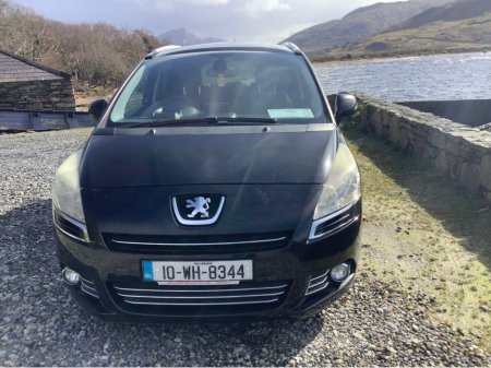 2010 Peugeot 5008 - thumbnail 18