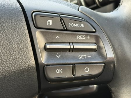 2020 Hyundai Kona - thumbnail 19