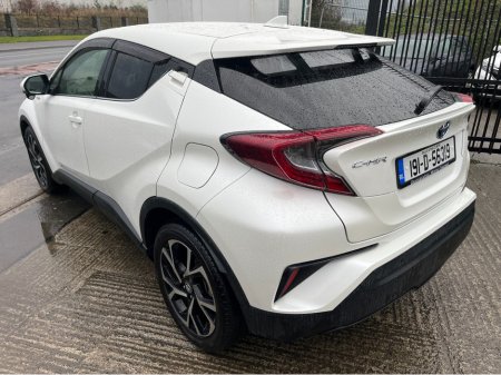 2019 Toyota C-HR 1.8 HYBRID AUTO LOW KM FULL LEATHER €19,950 thumbnail