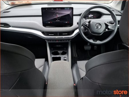 2023 Skoda Enyaq - thumbnail 4
