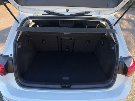 2021 Volkswagen Golf STYLE 2.0TDI 150HP AUTO €26,975 thumbnail