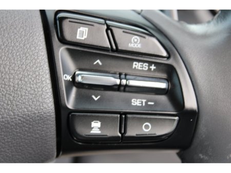 2017 Hyundai Ioniq - thumbnail 22