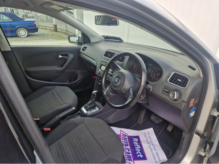 2013 Volkswagen Polo - thumbnail 14