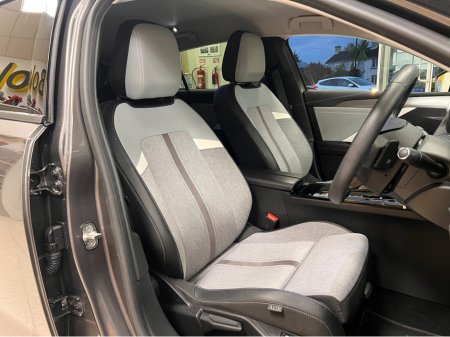 2023 Opel Astra PHEV HYBRID AUTOMATIC PETROL Huge Spec One Owner Superb Value New Generation Now On Sale www.bolands.ie Est.1955 €27,950