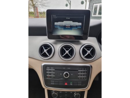 2016 Mercedes-Benz CLA Class - thumbnail 22