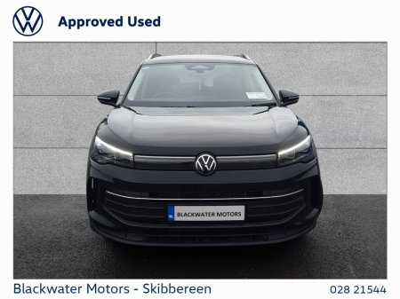 2025 Volkswagen Tiguan - thumbnail 12