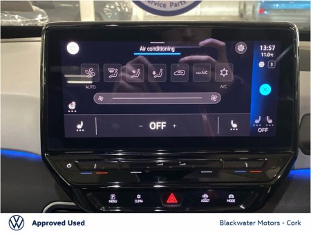 2023 Volkswagen ID.3 58KWH 204BHP LIFE PRO AUTOMATIC €23,995 thumbnail