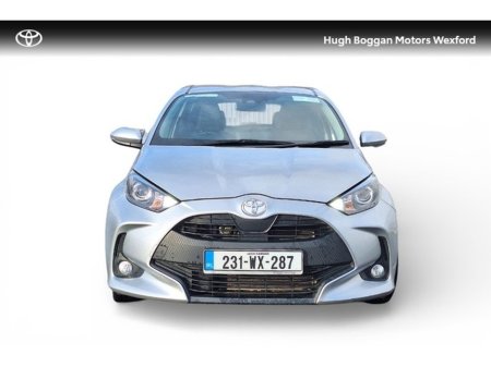 2023 Toyota Yaris YARIS 1.5 LUNA MANUAL TRANSMISSION! thumbnail