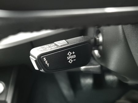 2018 Audi A4 - thumbnail 12