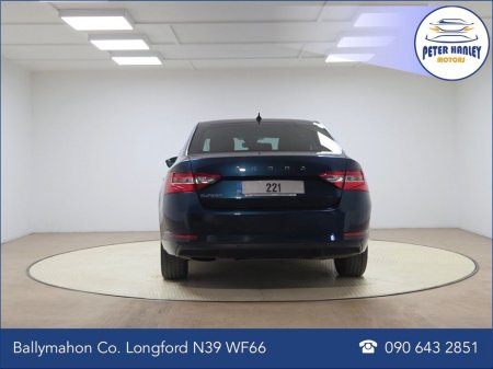 2022 Skoda Superb - photo 6