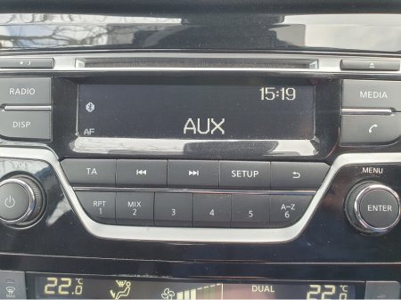 2017 Nissan Qashqai - thumbnail 18