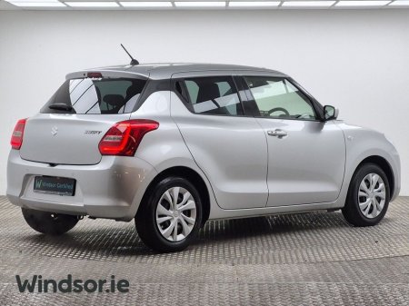 2018 Suzuki Swift - photo 2