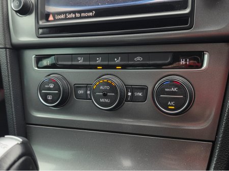 2016 Volkswagen Golf 1.2 TSI HIGHLINE ALL STAR EDITION - REVERSE CAMERA - ALLOYS - STUNNING CAR - LOW TAX BAND €14,450 thumbnail