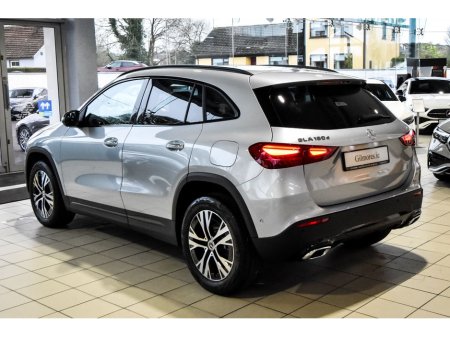 2026 Mercedes-Benz GLA Class 180d Progressive Night Pack NEW 261 €59,950