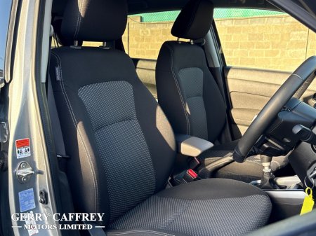 2022 Suzuki Vitara SZT 1.4 Petrol Hybrid Manual - 6 Years Manufacturer Warranty €22,450 thumbnail