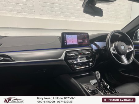 2022 BMW 5 Series - thumbnail 10