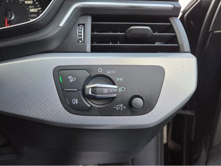 2018 Audi A4 - thumbnail 25