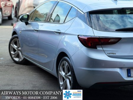 2017 Opel Astra - thumbnail 23