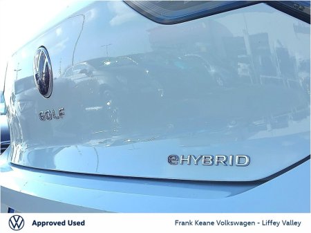 2025 Volkswagen Golf - thumbnail 18