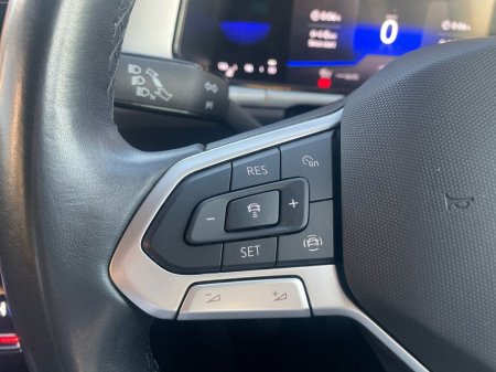 2022 Volkswagen T-Roc 2.0 TDI 116HP Life €25,475 thumbnail