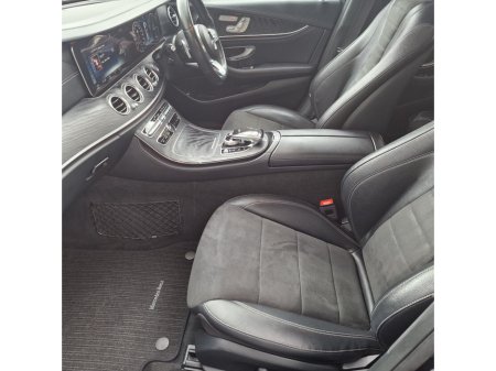 2019 Mercedes-Benz E Class - thumbnail 10